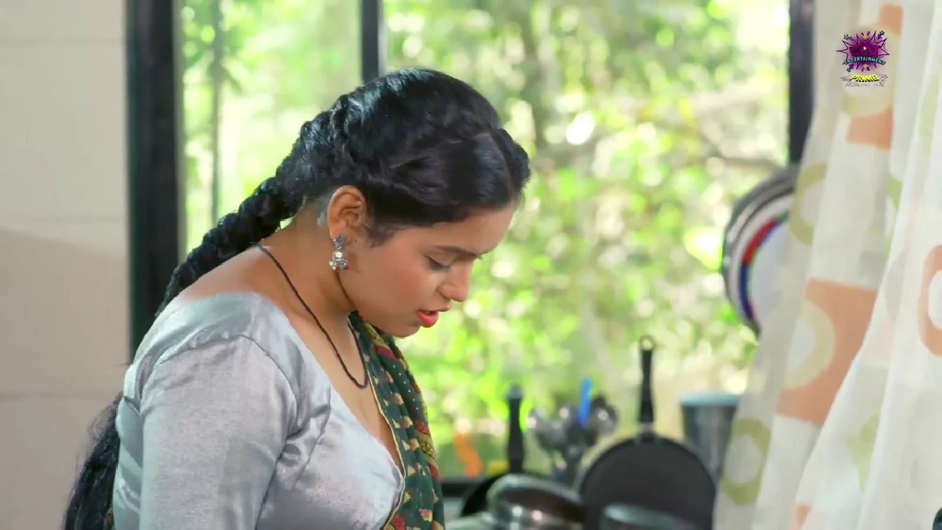 Bhootiya Honeymoon S01 P02 WOWEntertainment